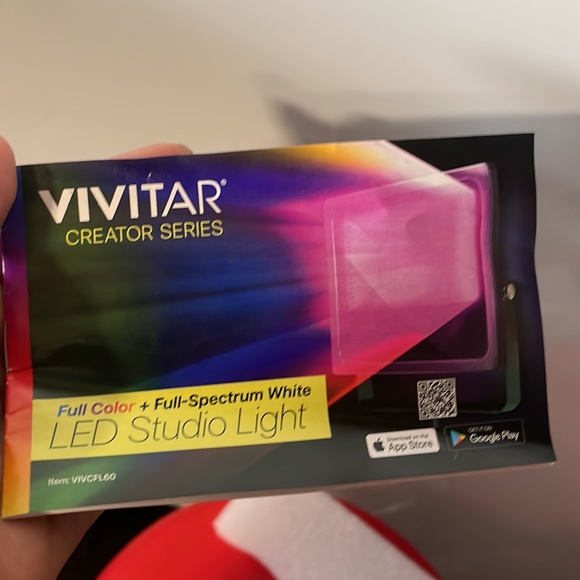 Vivitar Creator Series Studio Lights W/120 Full Color and Adjustable RGB LED NEW - Picture 15 of 15